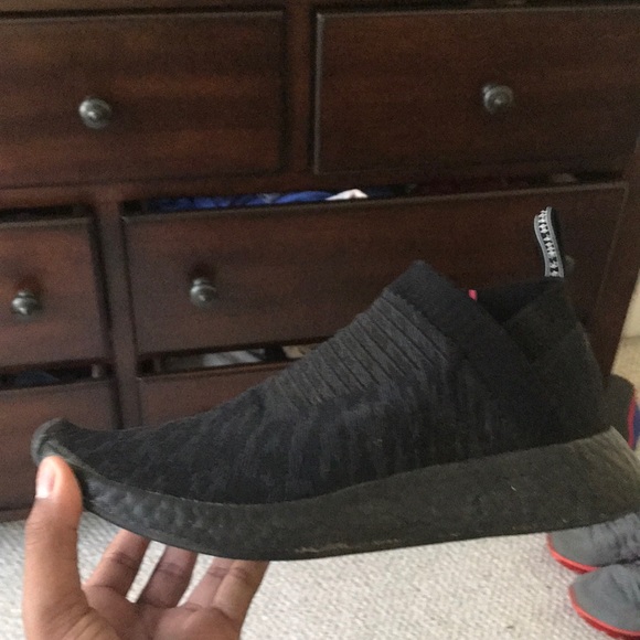 Shoes - Picture 2 of 7